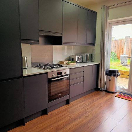 Spacious 3 Bed Flat Belvedere Dartford Buitenkant foto